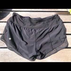 Lululemon hotty hot shorts